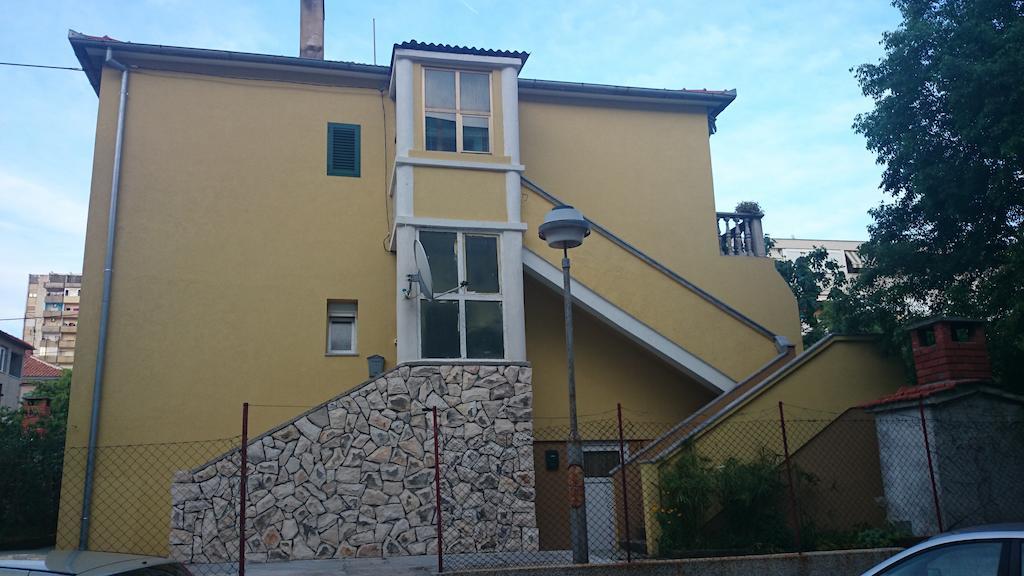 Bonbon Room And Apartment Zadar Quarto foto